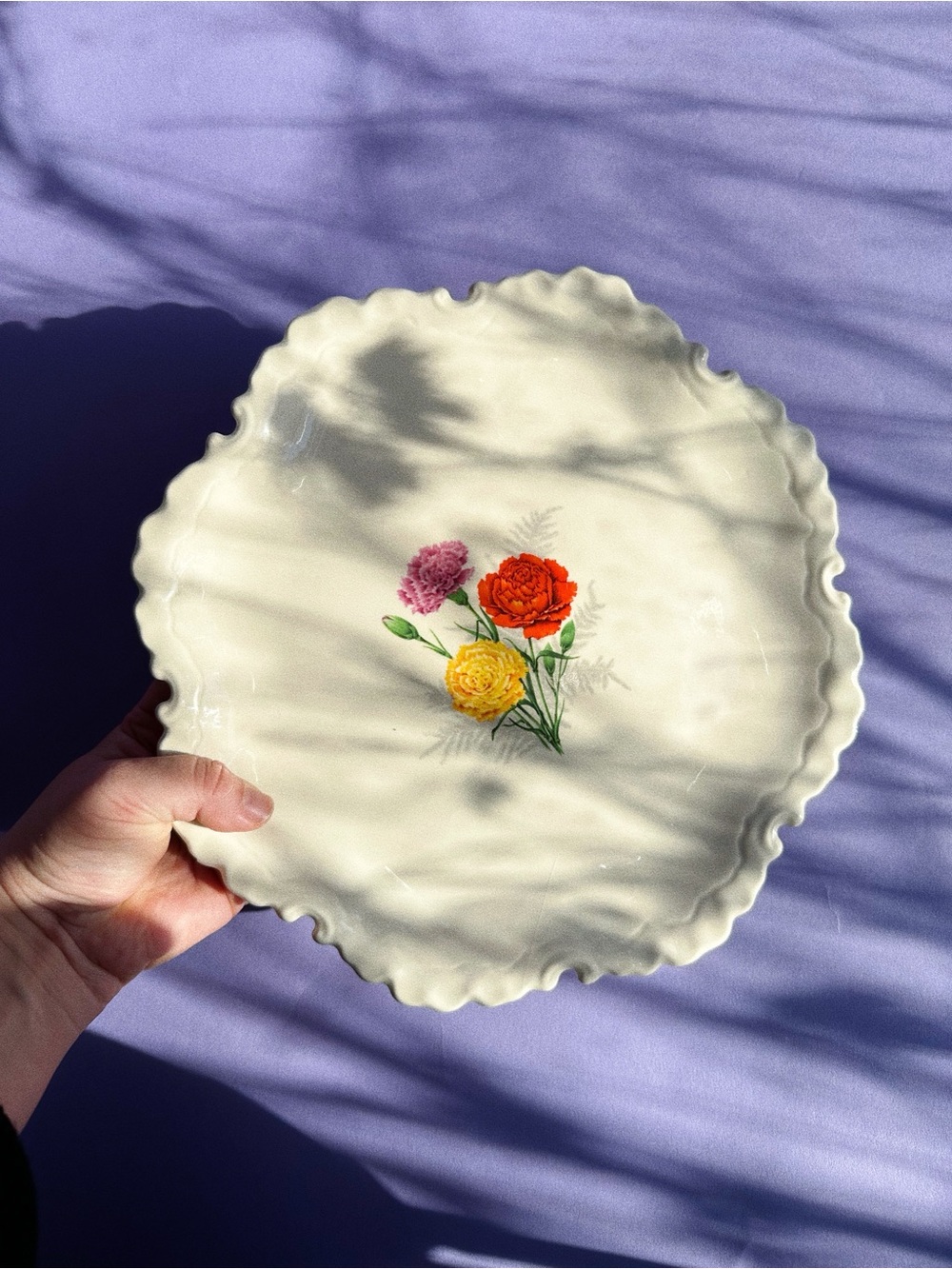 Vintage Ruffle Trim Ceramic Plate w Rose Motif on Center